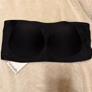 Black Strapless Bra nwt